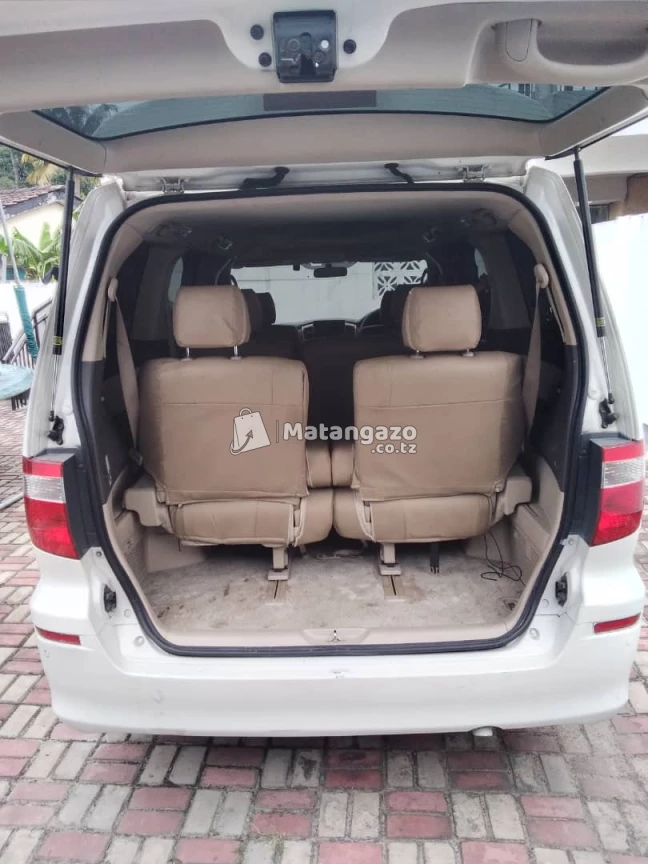 Toyota Alphard 2024 White