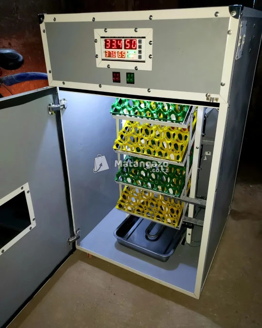 Wauzaji wa Mashine za kutotolesha mayai/egg incubators for sale in tanzania