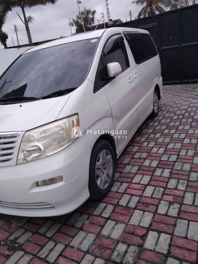 Toyota Alphard 2024 White