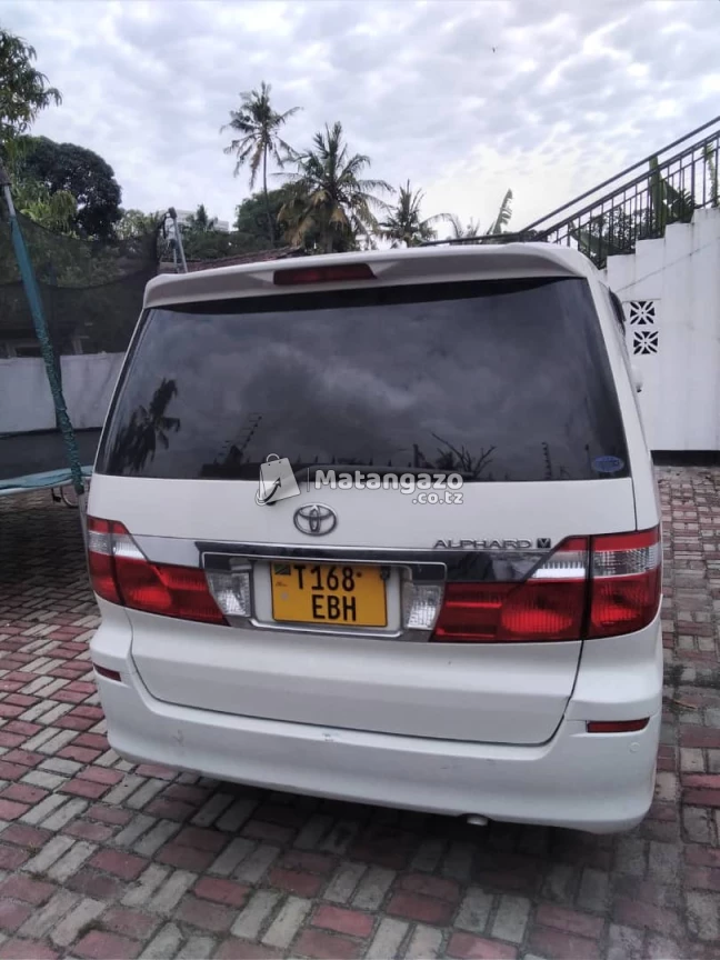 Toyota Alphard 2024 White