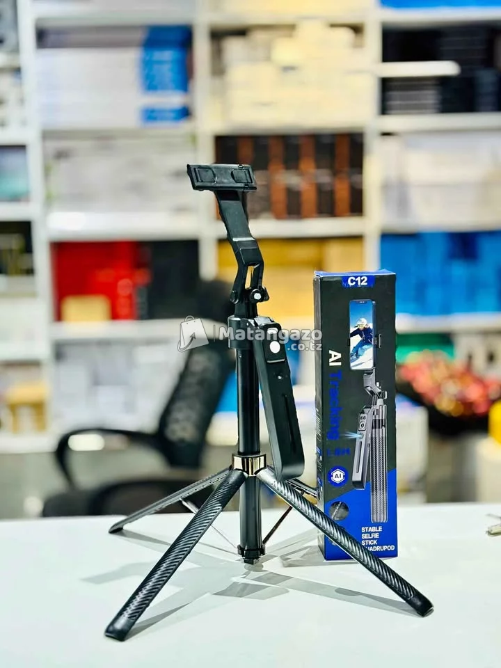 AI STAND, 1.7M ADJUSTABLE