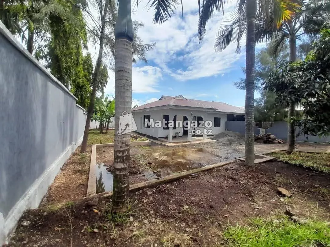 3BEDROOM HOUSE FOR RENT IN MOSHONO-ARUSHA,TANZANIA