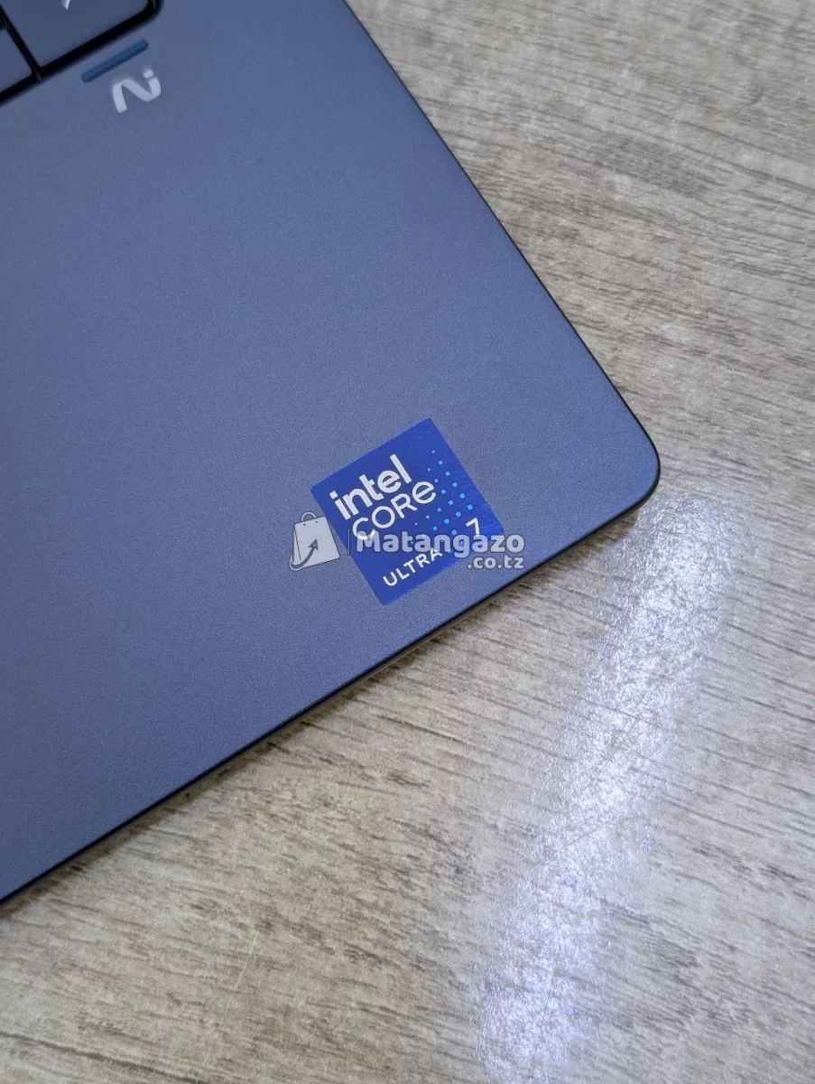 New HP HP OmniBook 5 (14) 16 GB RAM 512 GB SSD