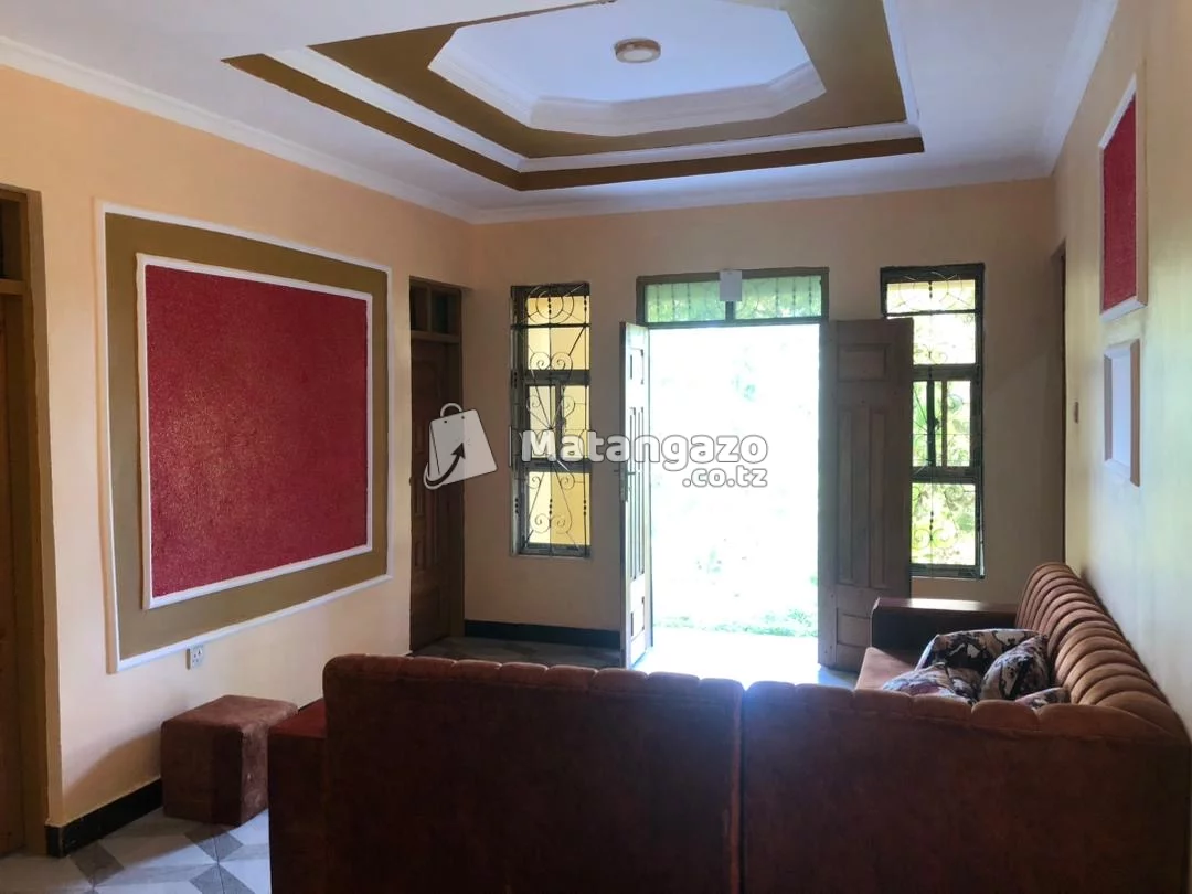 4 bedrooms house for sale in Lushoto Town