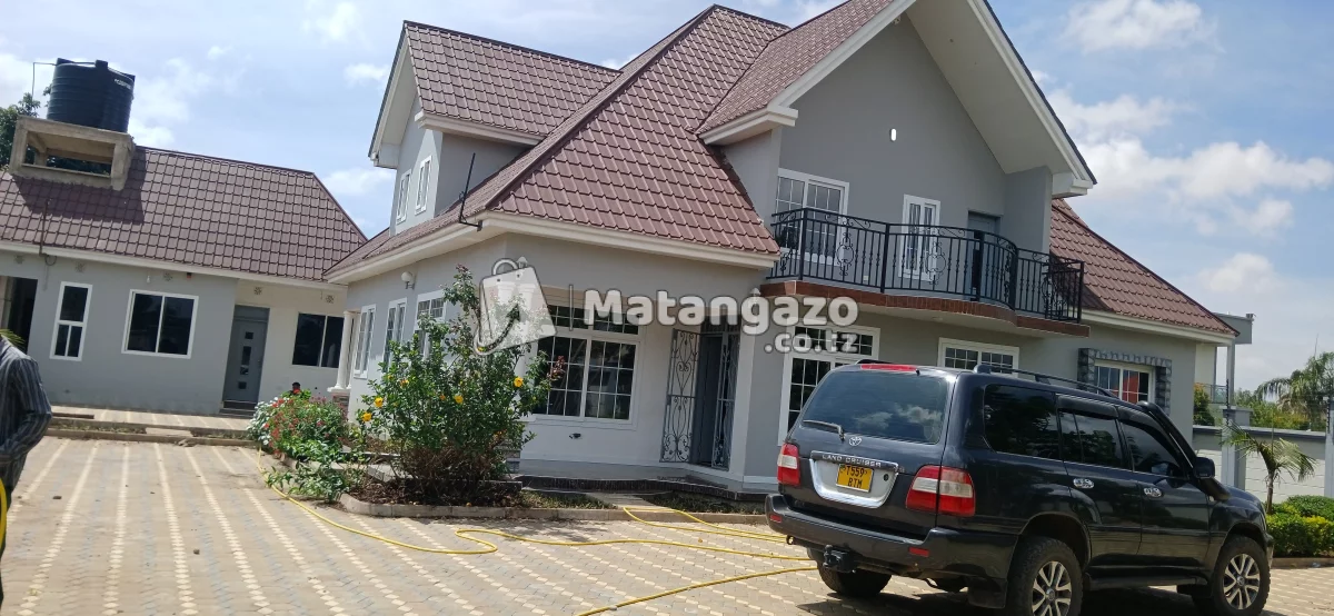 4BEDROOM HOUSE FOR RENT AT MATEVES,ARUSHA-TANZANIA