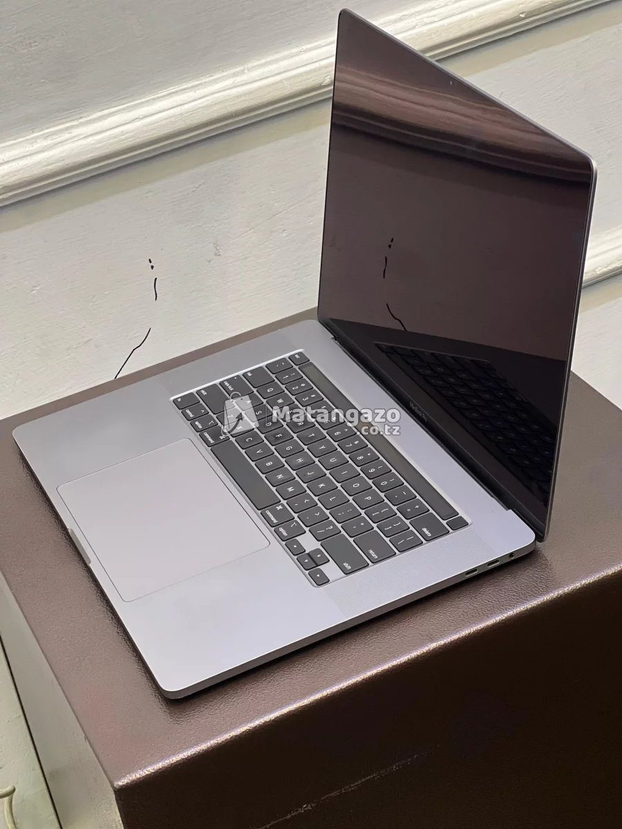 Refurbished Apple Apple MacBook Pro 12 GB RAM 512 GB SSD