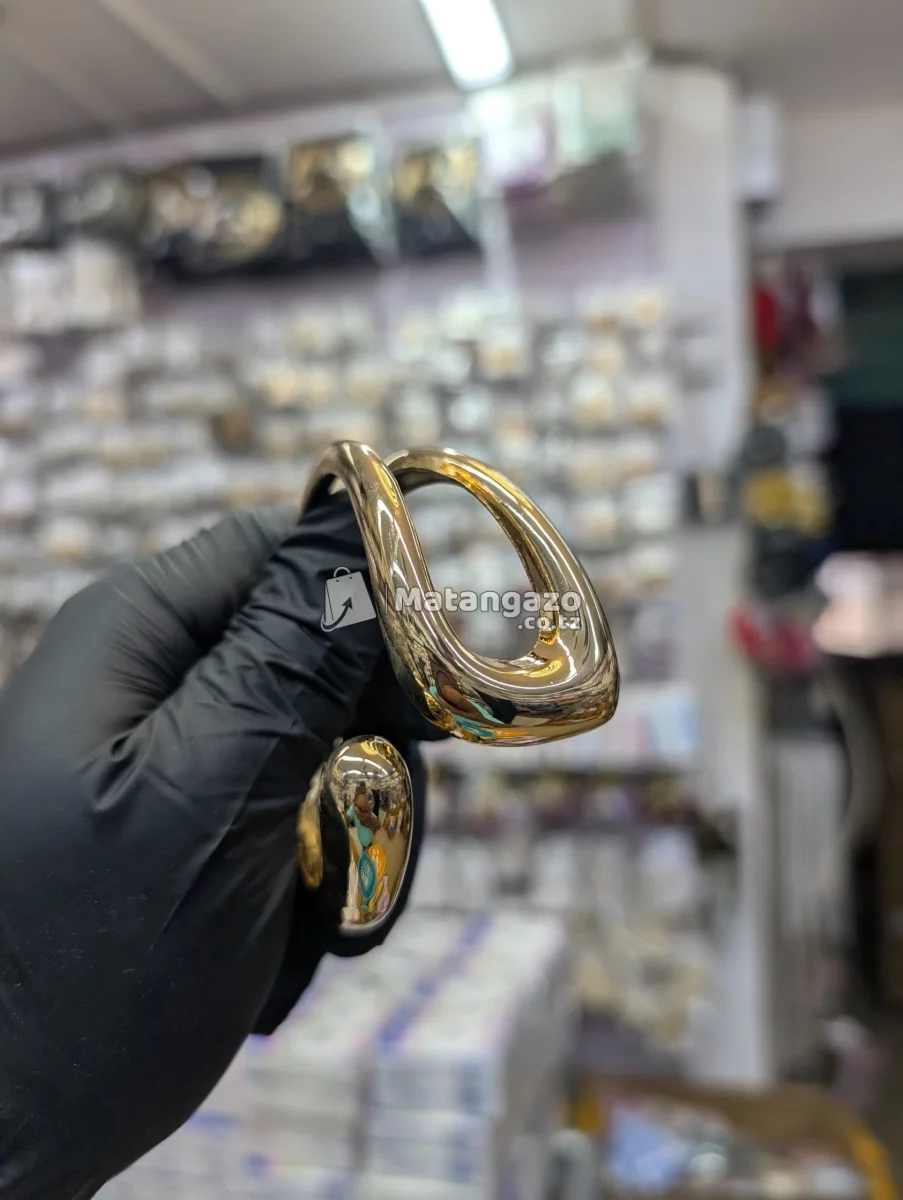 Premium Earrings & Bangles