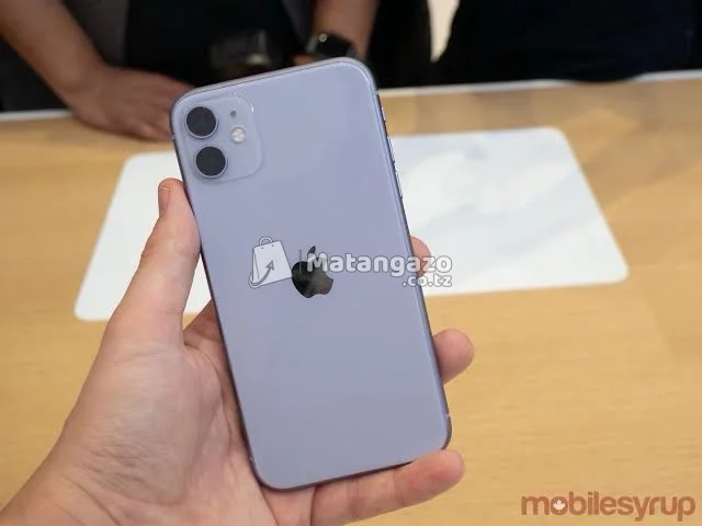 Apple iPhone 11 4 GB RAM 64 GB Black
