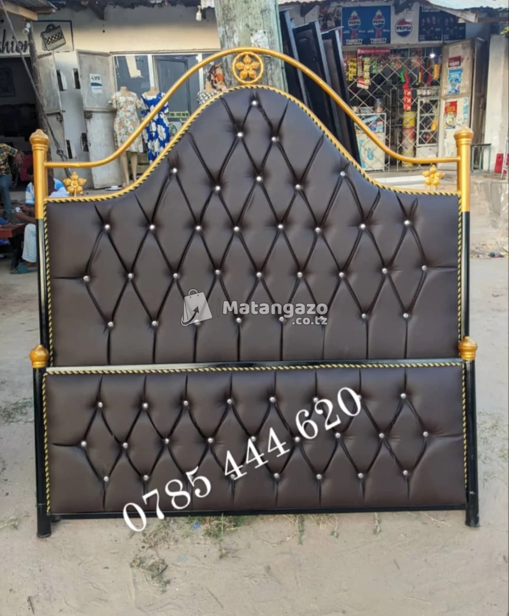 Vitanda vya chuma bedsofa