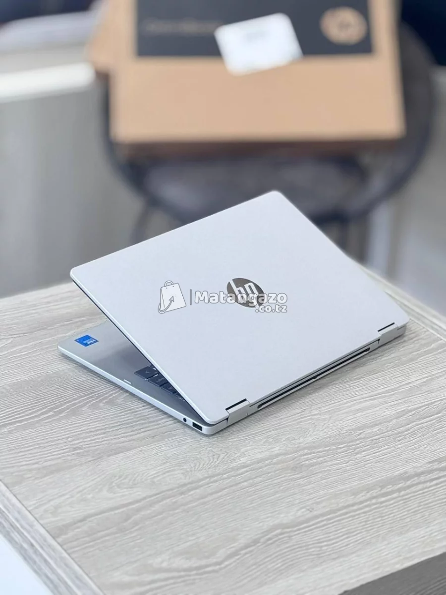 New HP HP OmniBook 5 (14) 16 GB RAM 512 GB SSD