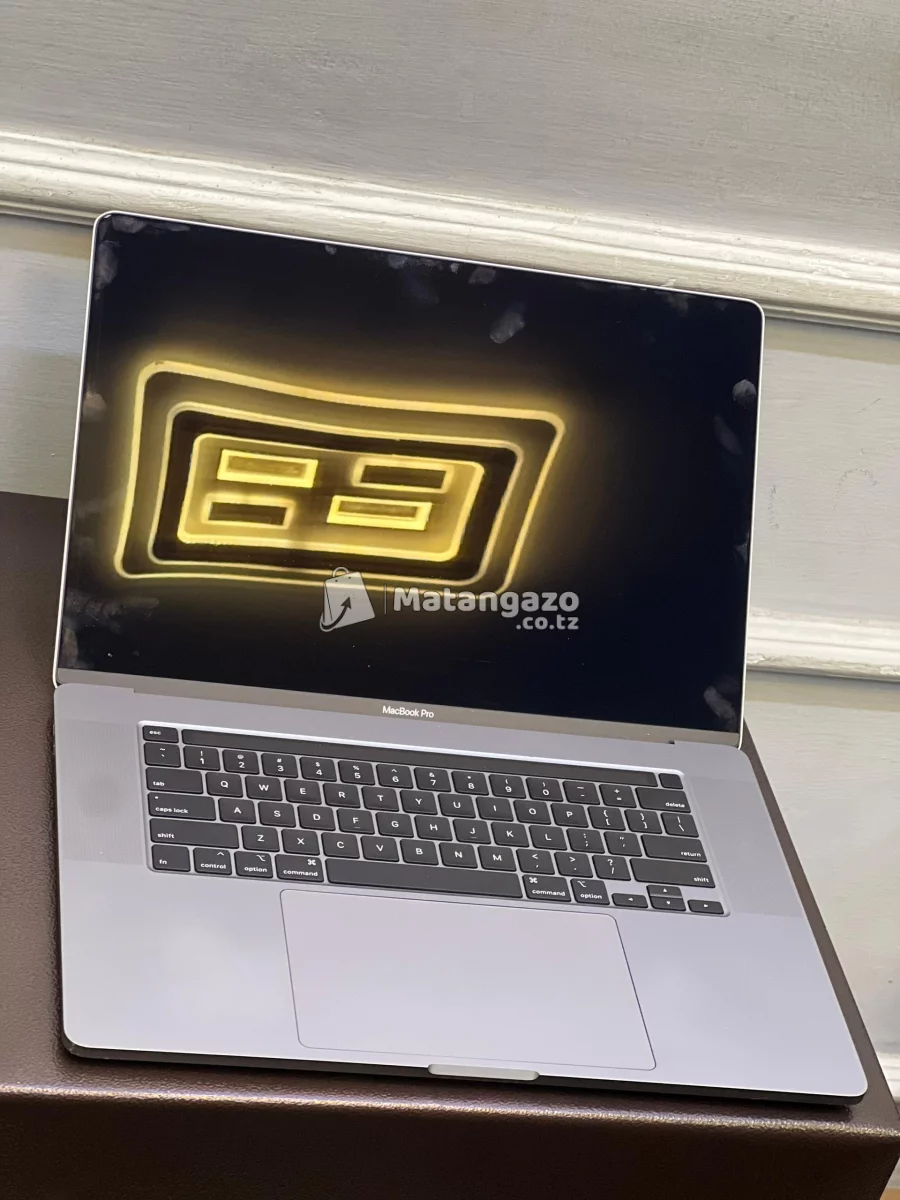 Refurbished Apple Apple MacBook Pro 12 GB RAM 512 GB SSD