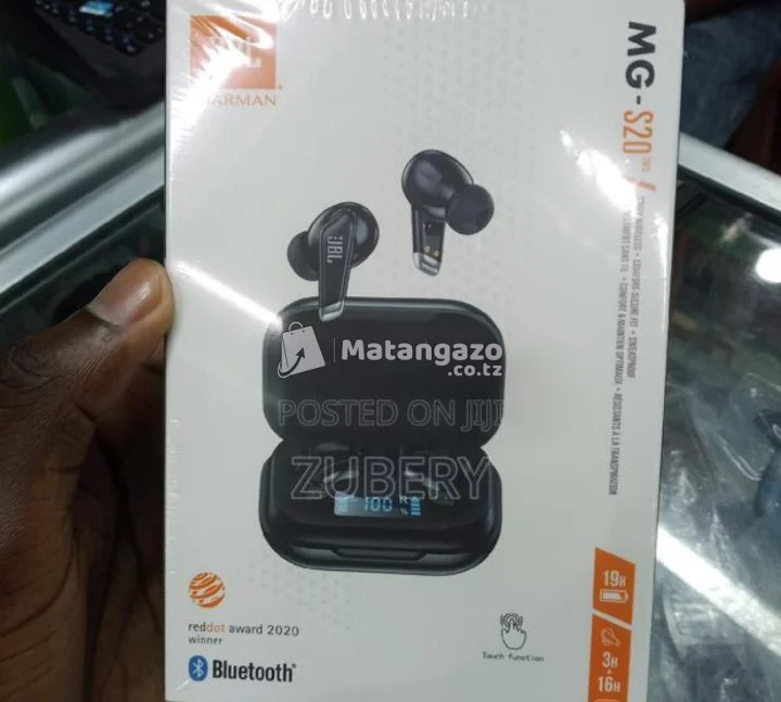 brand new EARPODS JBL