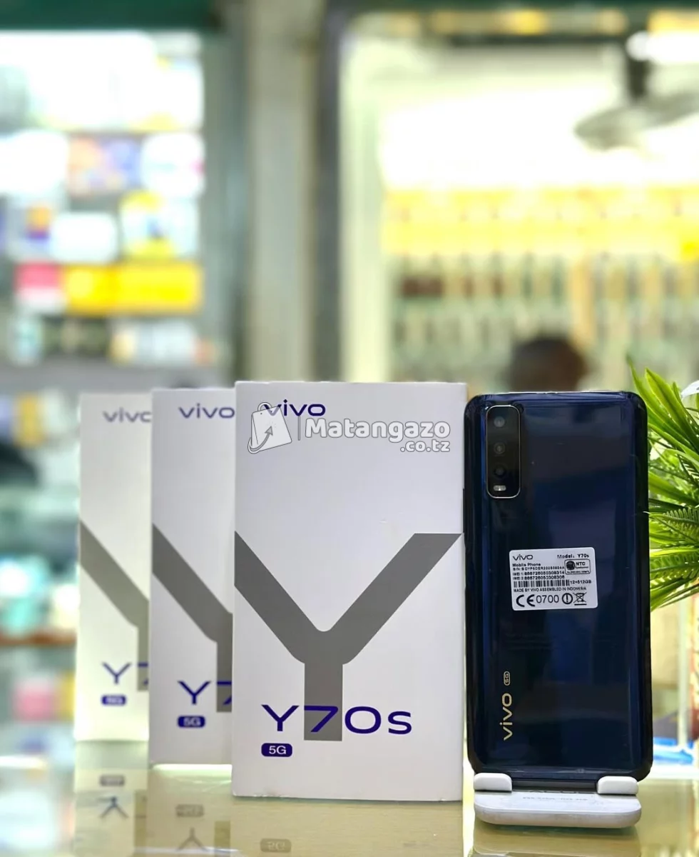 Vivo Vivo Y70s 6 GB RAM 128 GB Others