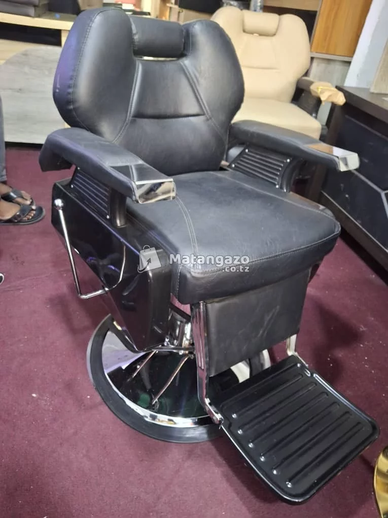 Men saloon chair