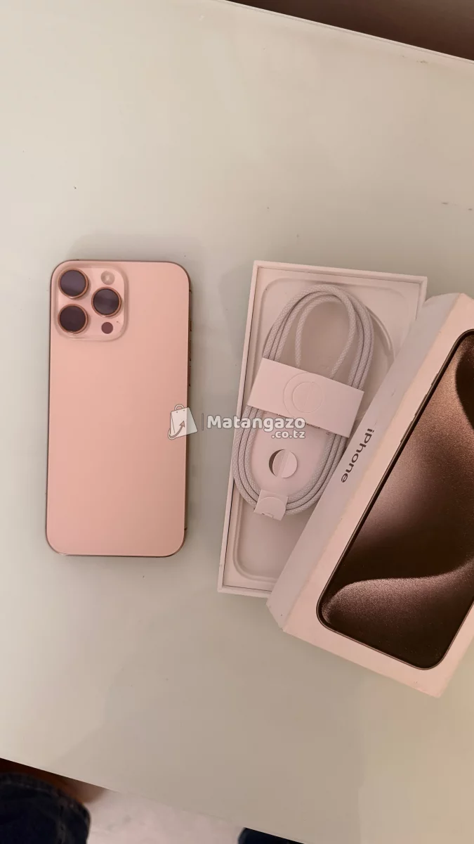 Apple iPhone 16 Pro Max 8 GB RAM 256 GB Gold