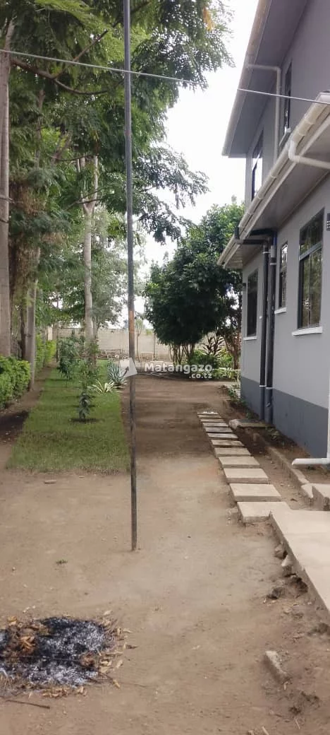 5BEDROOM FULLY FURNISHED HOUSE FOR RENT AT NDURUMA AREA, ARUSHA-TANZANIA